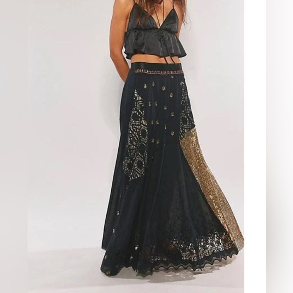 Free People NWT Gypsy Boho Sequin Black Gold Maxi Skirt size S RARE FIND